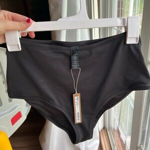 SKIMS NWT Bikini Bottoms
